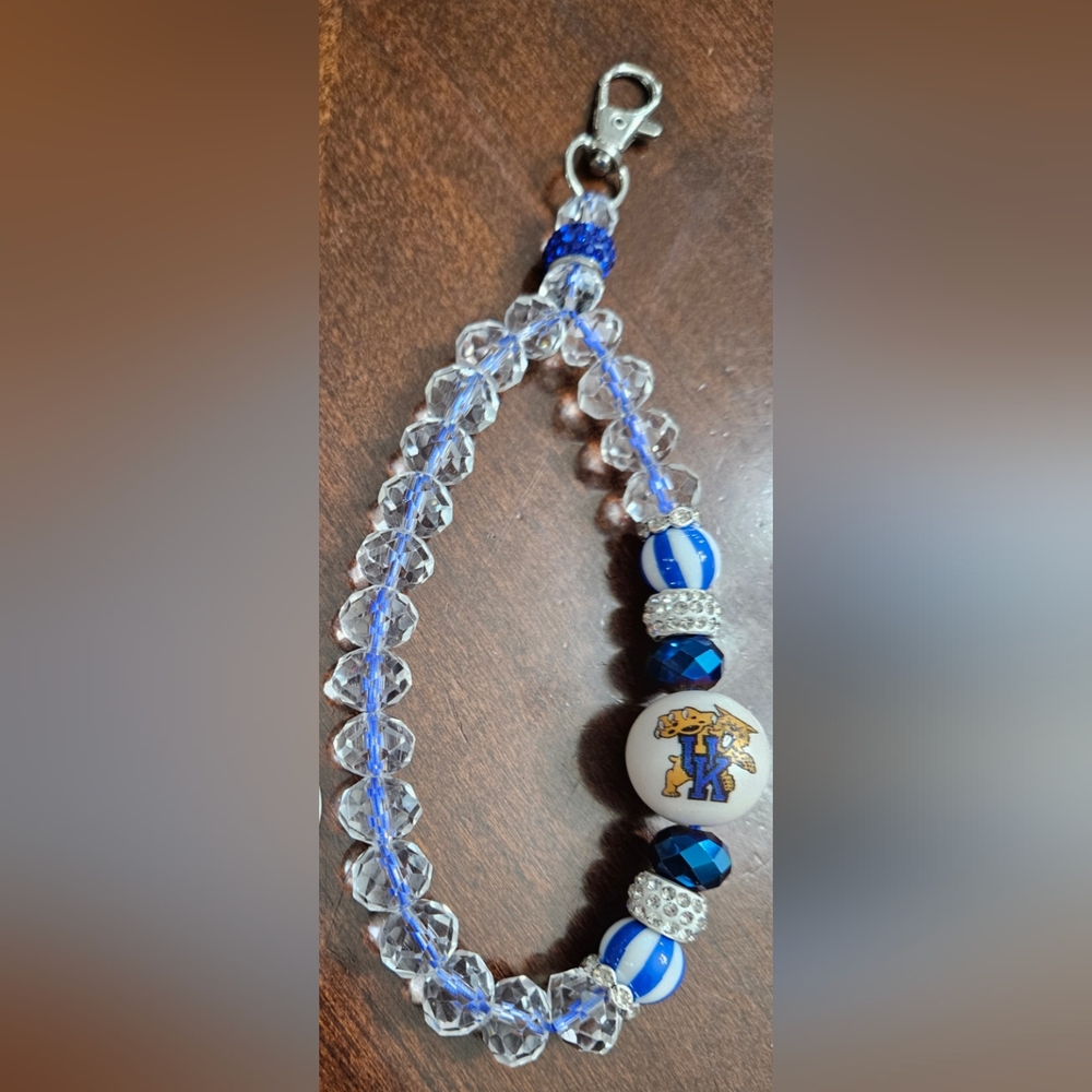 Handmade UK Wildcats Glass Beaded Wristlet